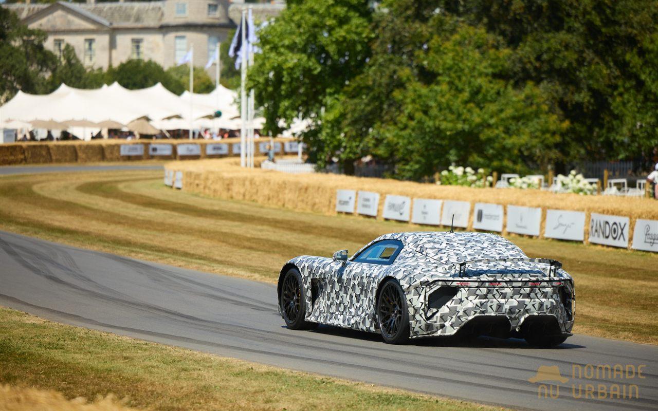 Le concept grimpe la côte de Goodwood, demeure anglaise en arrière-plan