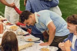 Le bleu ciel et le trèfle d&rsquo;antan : adidas France Rugby 120 ans réveille toute la nostalgie du Crunch