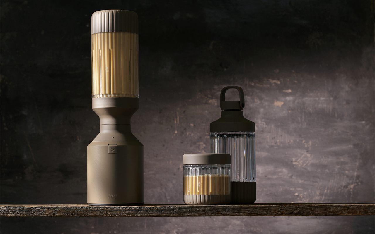 Le créateur du NutriBullet revient avec un blender trop beau pour rester caché dans un placard, même quand il ne sert pas