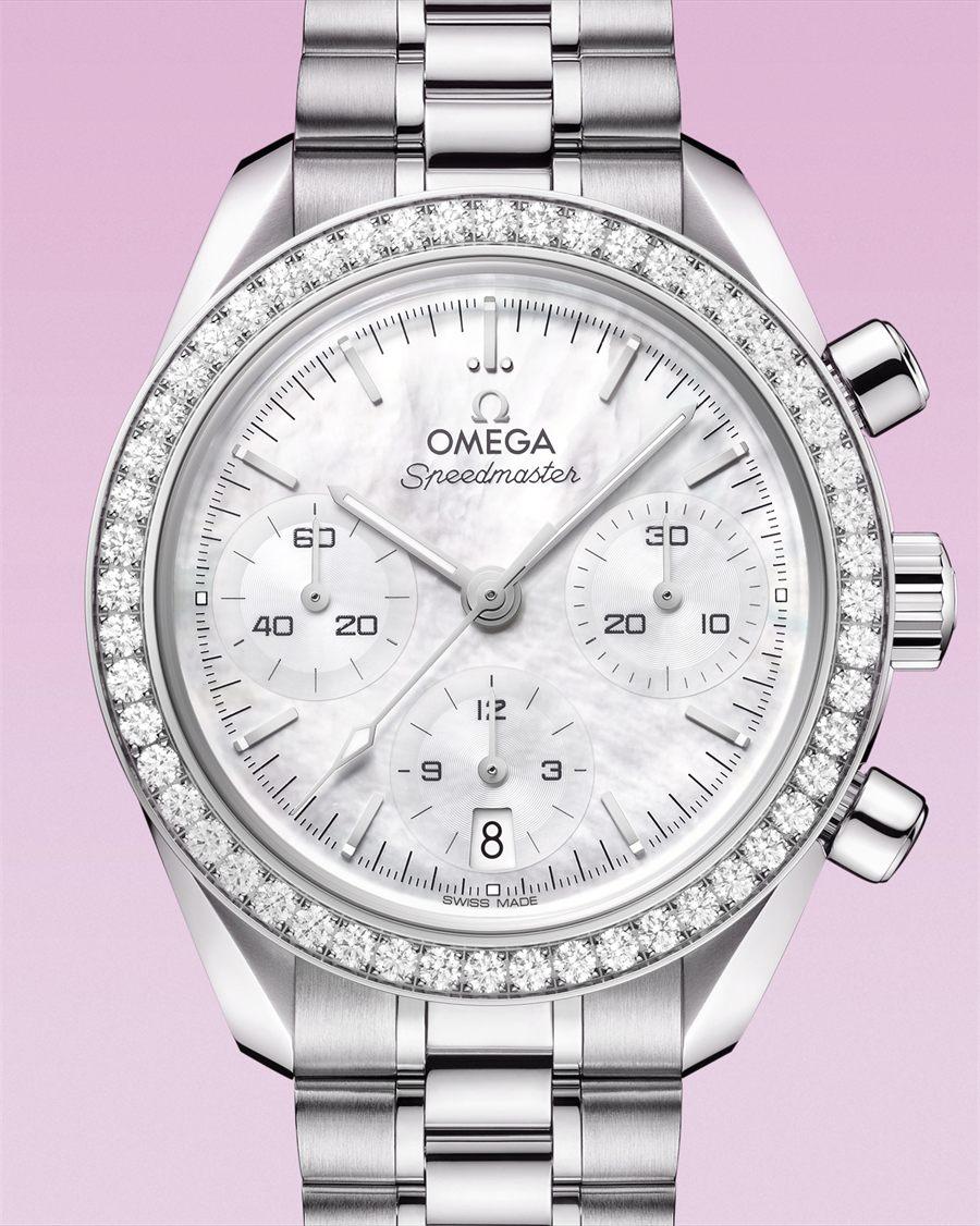 Speedmaster 38 a lunette sertie de diamants et cadran en nacre blanche