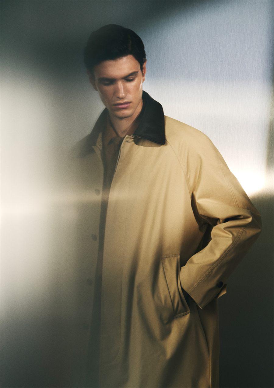 Manteau trois quarts beige a col cuir, collection Transcender le Temps de Devred