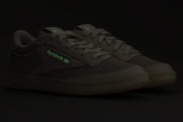 Il y a sur cette Reebok x IDEA Club C 85 quelque chose que la lumière du jour vous empêche de voir