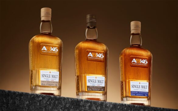 Et si votre prochain single malt venait d&rsquo;une maison de cognac ? En Charente, ABK6 en distille désormais trois, du plus doux au plus puissant.