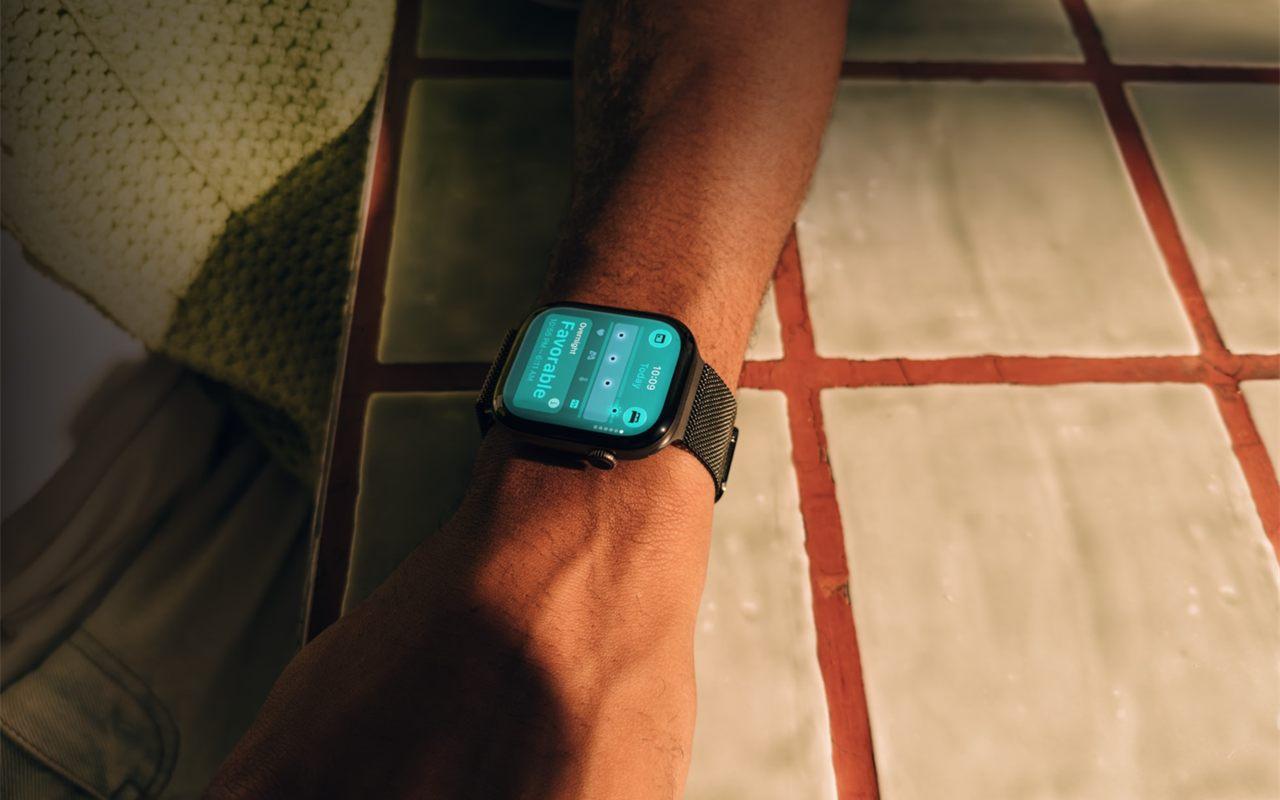 Apple Watch Series 12 affichant le bilan des signes vitaux de la nuit au réveil