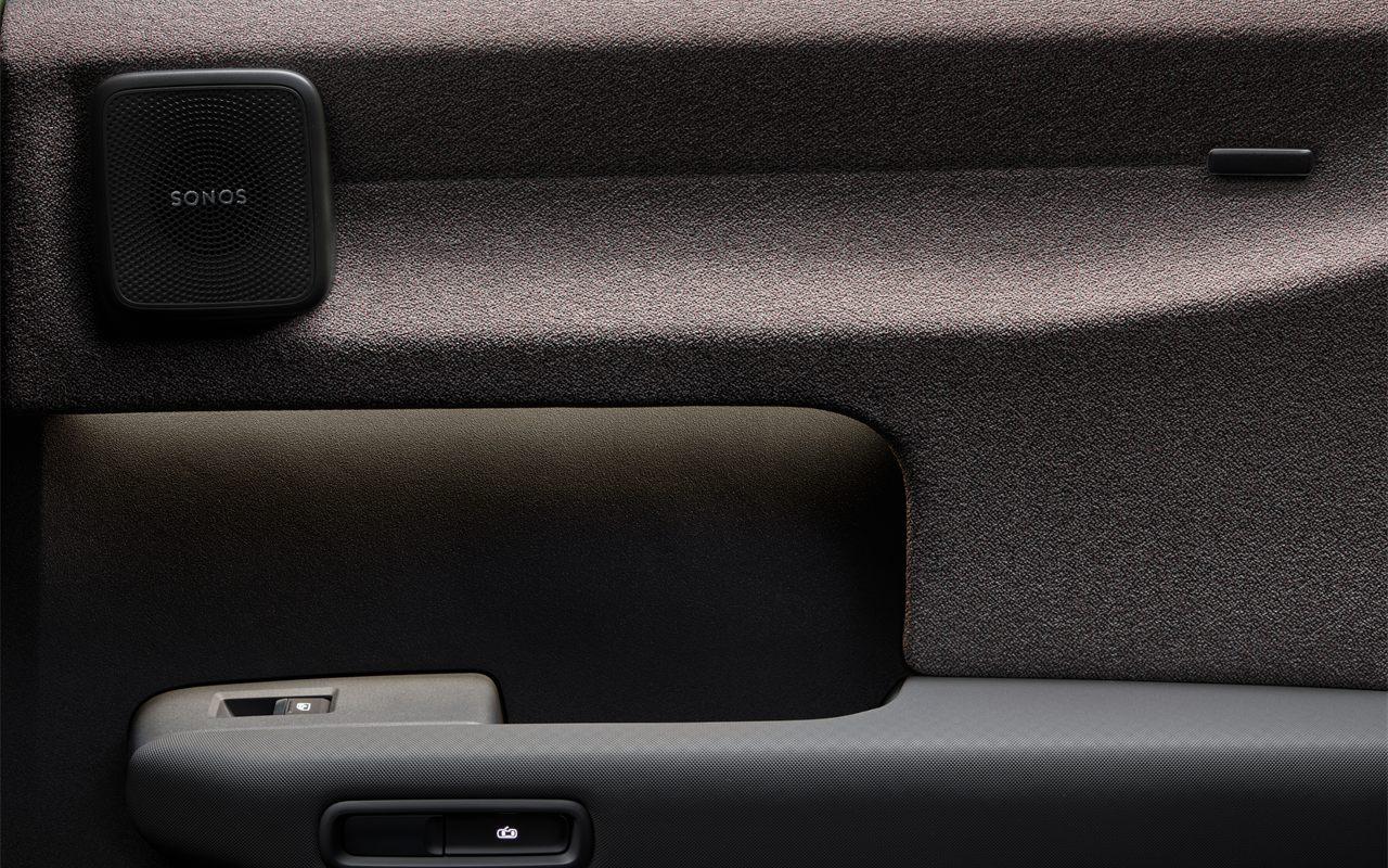 Haut-parleur Sonos intégré à la contre-porte de l'Audi A2 e-tron