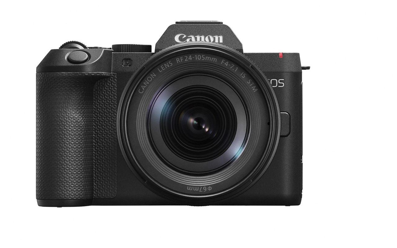 Le boitier Canon EOS R8 Mark II de face avec l'objectif RF 24-105 mm