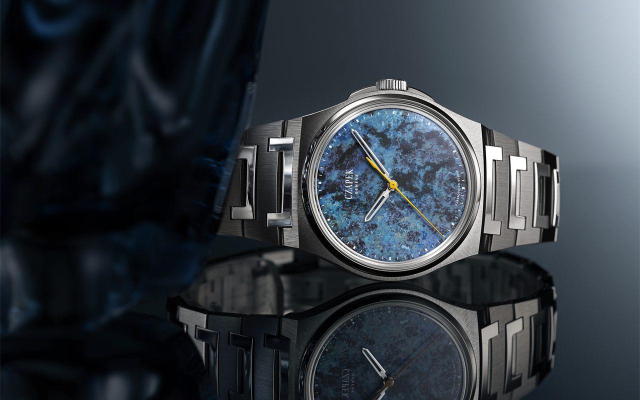 Boîtier acier et cadran chrysocolle de la Czapek Antarctique Secret Reef