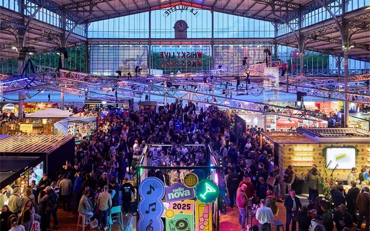 Vous venez pour un cocktail, vous repartez avec le goût de la Martinique et du Mexique : à la Cocktail Street, vos papilles feront le tour du monde de la mixologie.