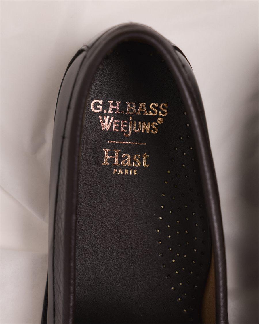 Première de propreté perforée frappée à l'or G.H.BASS WEEJUNS et Hast Paris