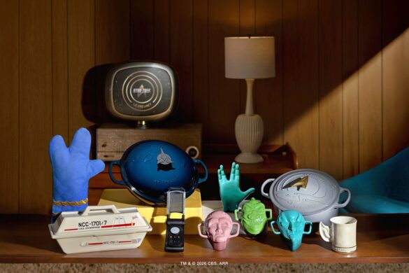 Vous servirez le dessert dans la navette Galileo et le plat mijoté dans l&rsquo;U.S.S. Enterprise : Le Creuset fête les 60 ans de Star Trek en fonte émaillée
