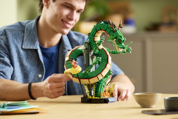 Au temps du Club Dorothée, vous rêviez de réunir les sept Boules de Cristal : avec le premier set LEGO Dragon Ball, c&rsquo;est vous qui invoquez Shenron