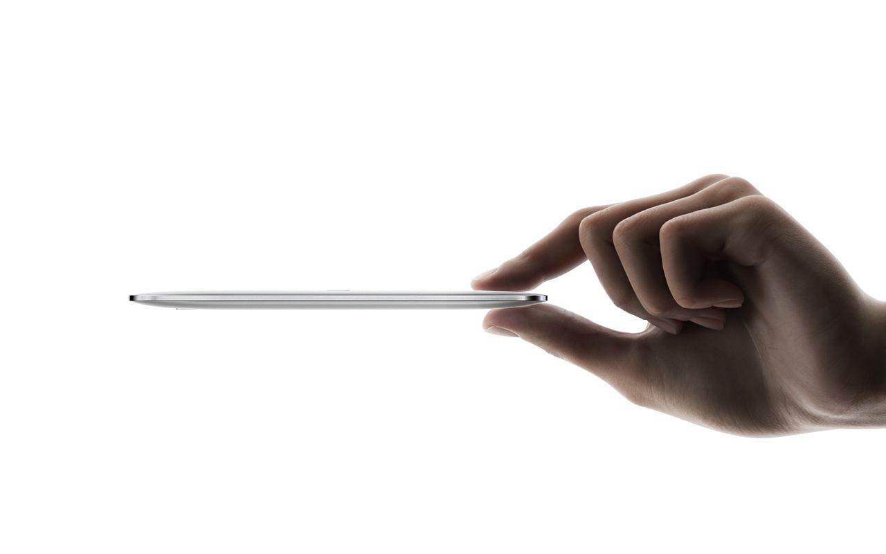 Moins de 4 mm d’épaisseur, le Lexar Muse Ultra-Slim apporte à l’iPhone les Go qui vous manquent
