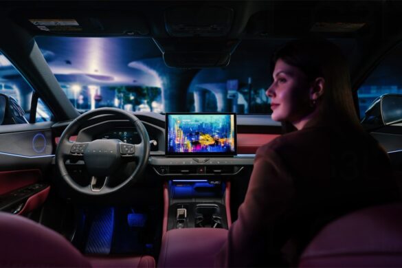 Lumière tamisée, musique douce, une odeur qui apaise : le Lexus NX installe au volant le rituel que vous réserviez à votre salon.