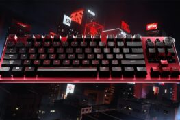 Vous avez le maillot de votre club de foot : ayez maintenant le clavier de votre équipe de VALORANT, le Razer Huntsman V3 Pro Sentinels.