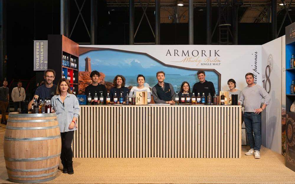 Le stand de la distillerie Armorik au Pavillon France du Whisky Live Paris