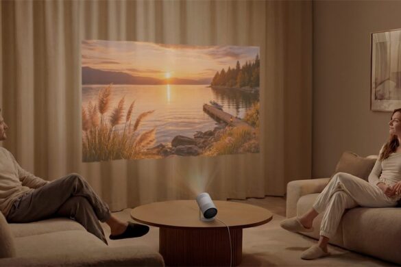 Vous avez renoncé au vidéoprojecteur à cause de votre mur bleu et de la bibliothèque qui déborde ? L’IA du Samsung The Freestyle+ regarde le mur et compose avec