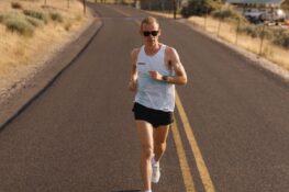 Le plus beau parcours est souvent celui que vous n&rsquo;aviez pas prévu : avec la Suunto Run 2, la carte est déjà au poignet et vous n&rsquo;avez plus qu&rsquo;à partir à l&rsquo;aventure