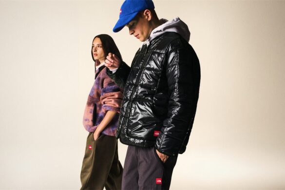 Les silhouettes amples des années 90 reviennent chez The North Face, et sa ligne Red Box n&rsquo;a pas resserré les coupes d&rsquo;un centimètre.