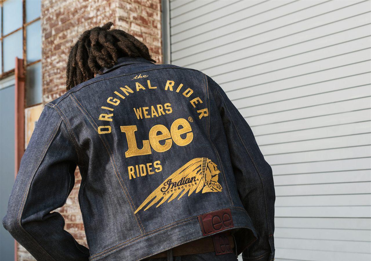 Lee a habillé les cowboys, Indian a ouvert la route aux motos américaines : avec Lee x Indian Motorcycle, ces deux légendes veulent signer votre nouvelle allure.