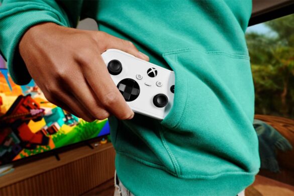 La Xbox Nano tient au creux de votre main : la plus petite des manettes Xbox vous suit partout, de la console à votre smartphone.